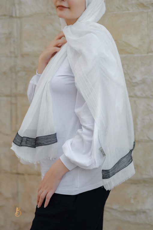 Off-white soft cotton scarf with black Indian trim - Image 3