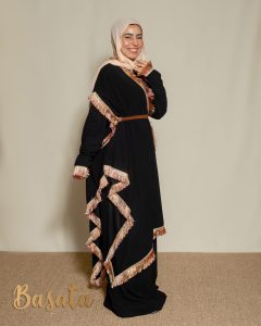دريس اسود تريندى ب وشاح