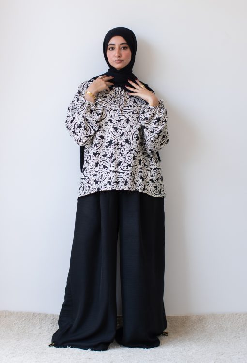 Black flowry blouse - Image 5
