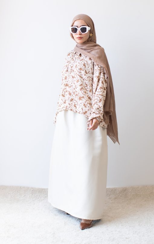 Beige flowry blouse - Image 3
