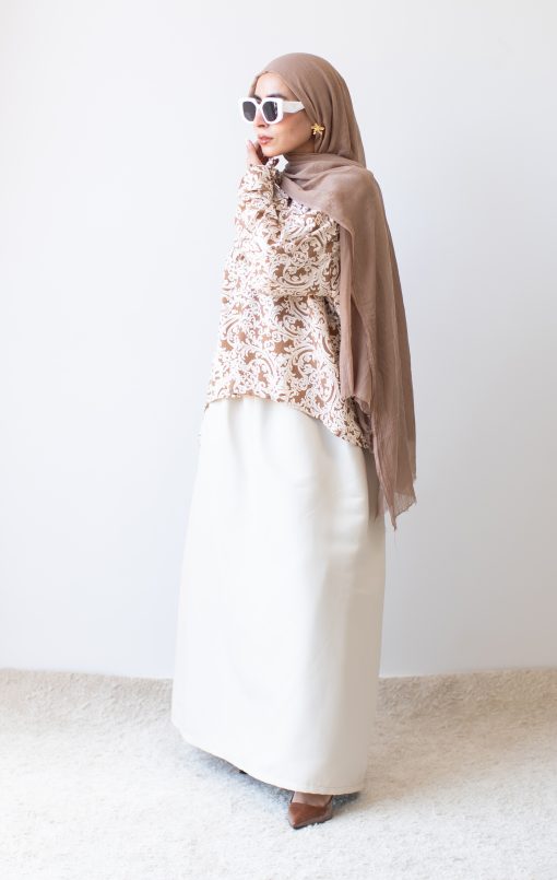 Beige flowry blouse - Image 2