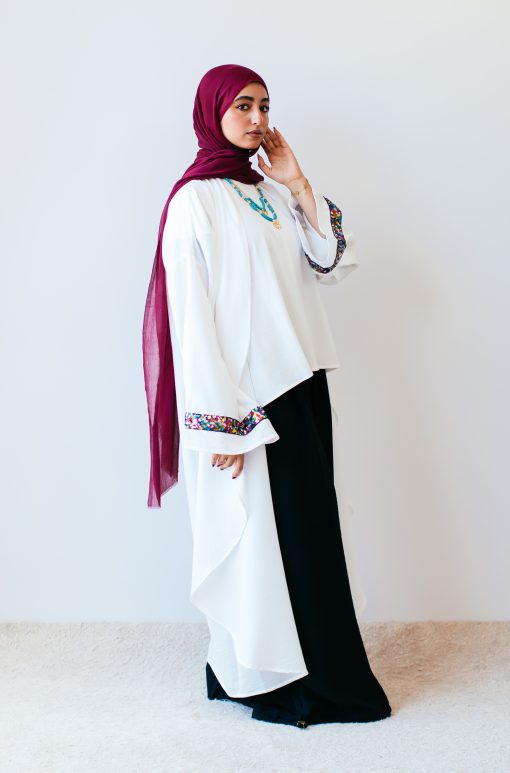 Round shiny Cardigan In Off white - Image 4