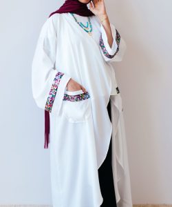 Round shiny Cardigan In Off white