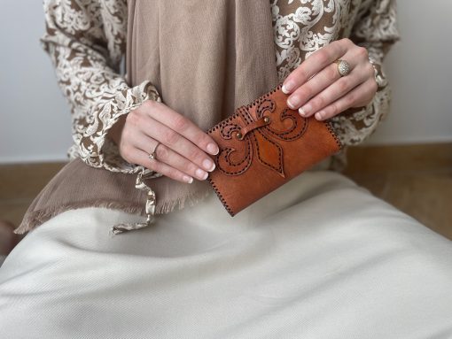 محفظة لمسة