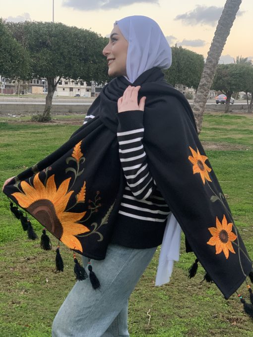 Sunflower Touch Shawl - Image 5