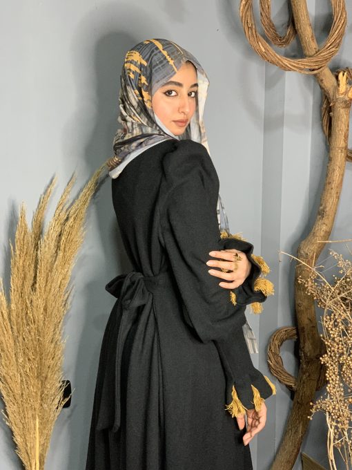 ⁦فستان صوف اسود⁩ - الصورة ⁦3⁩