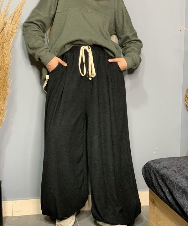 Black Velvet Aladdin Pants