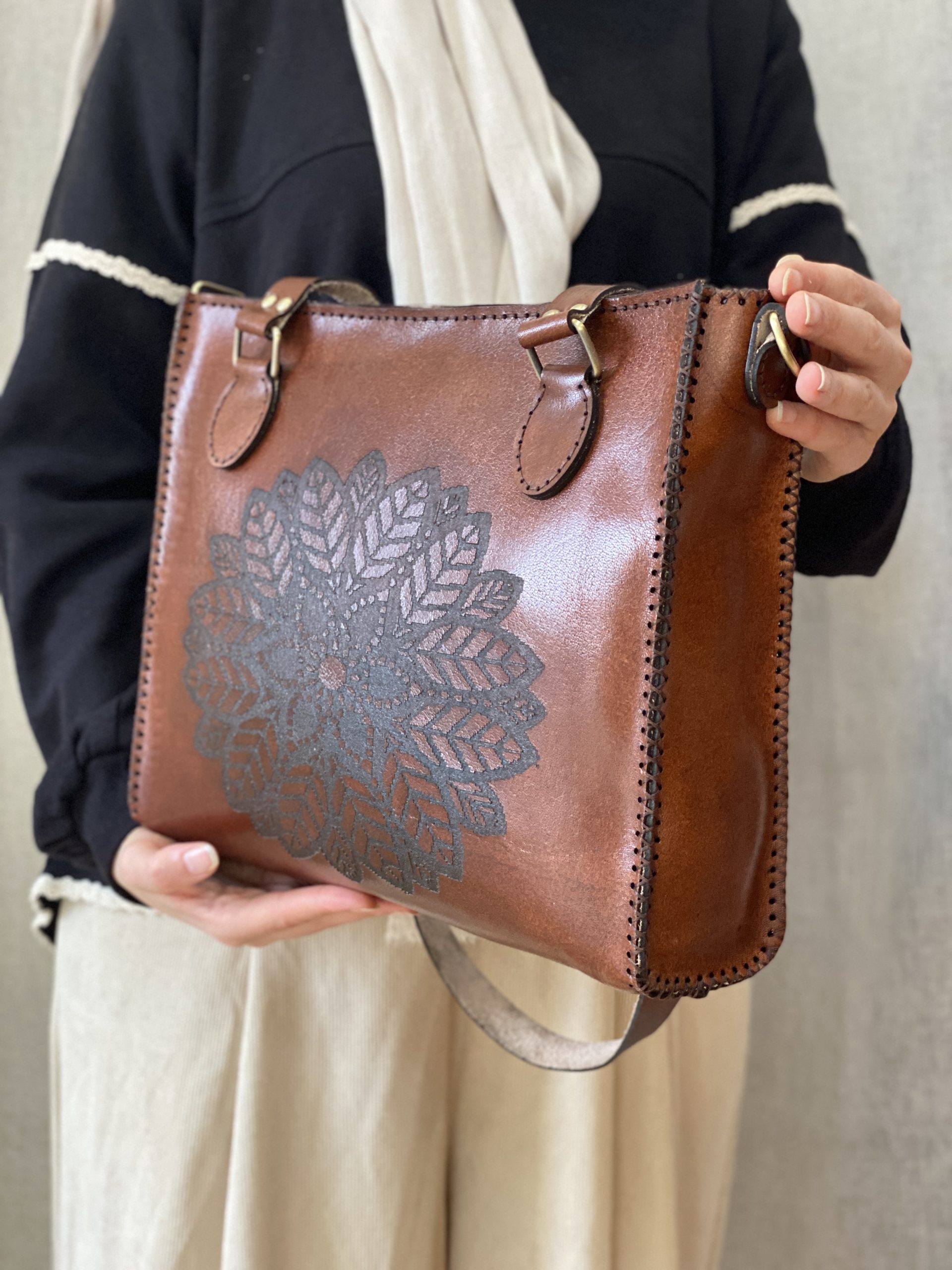 Details of Grace Bag - Image 5