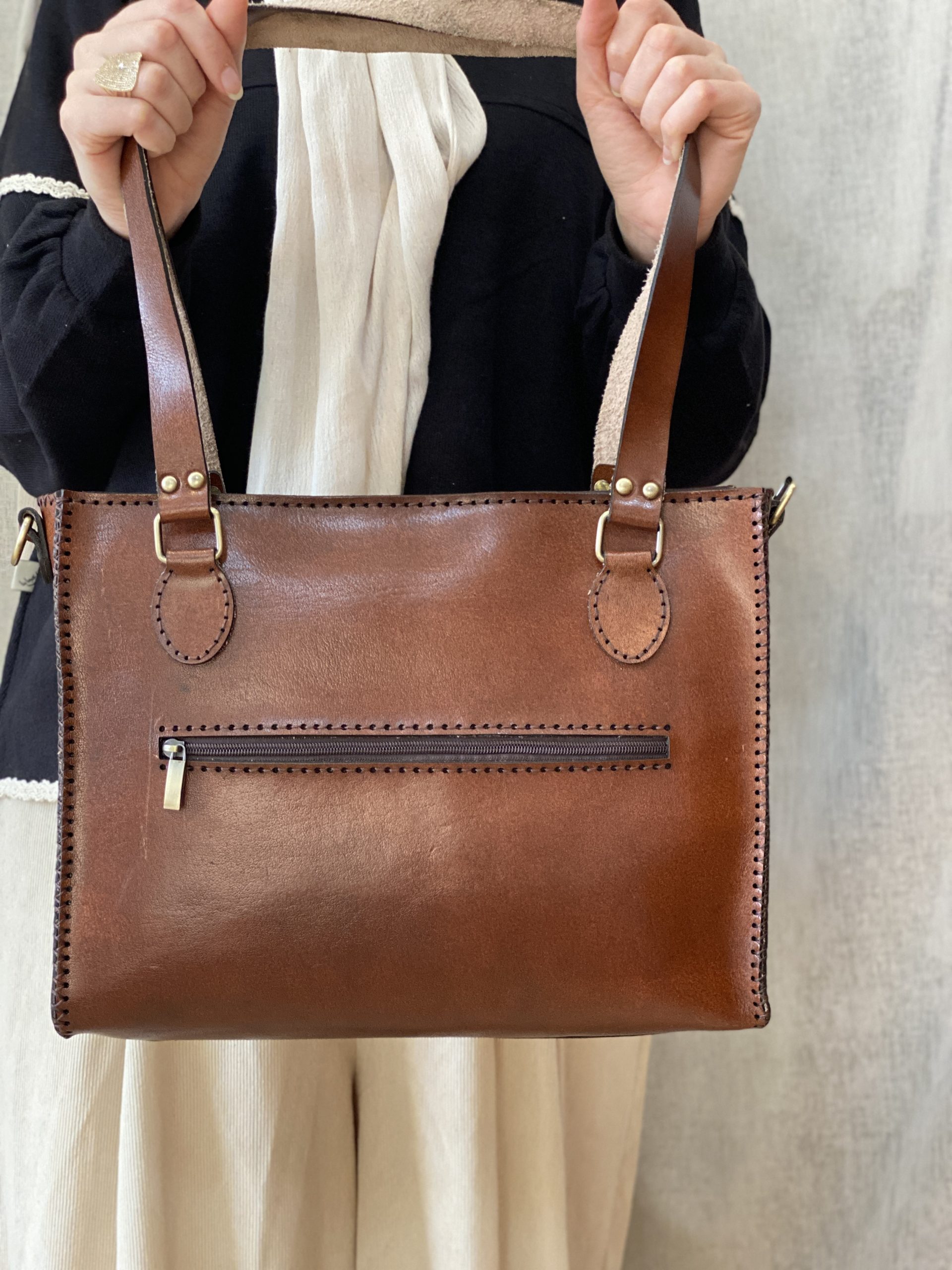 Details of Grace Bag - Image 6