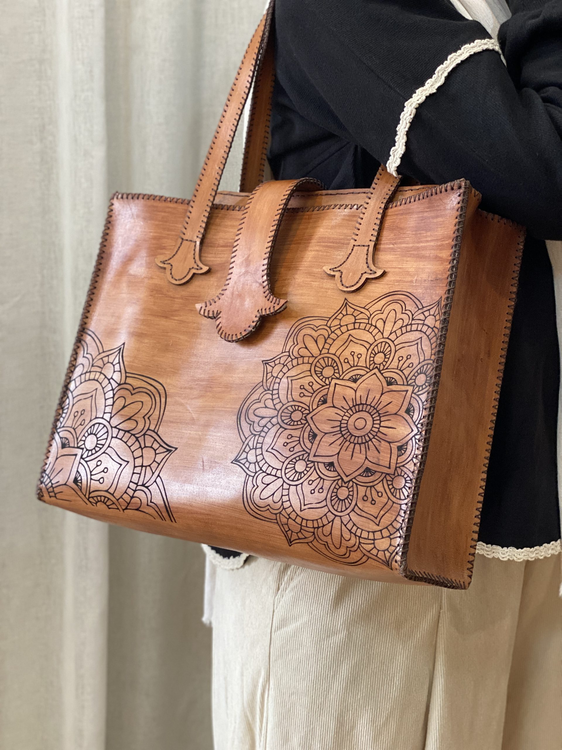 شنطة كنوز الجلد - الصورة 4