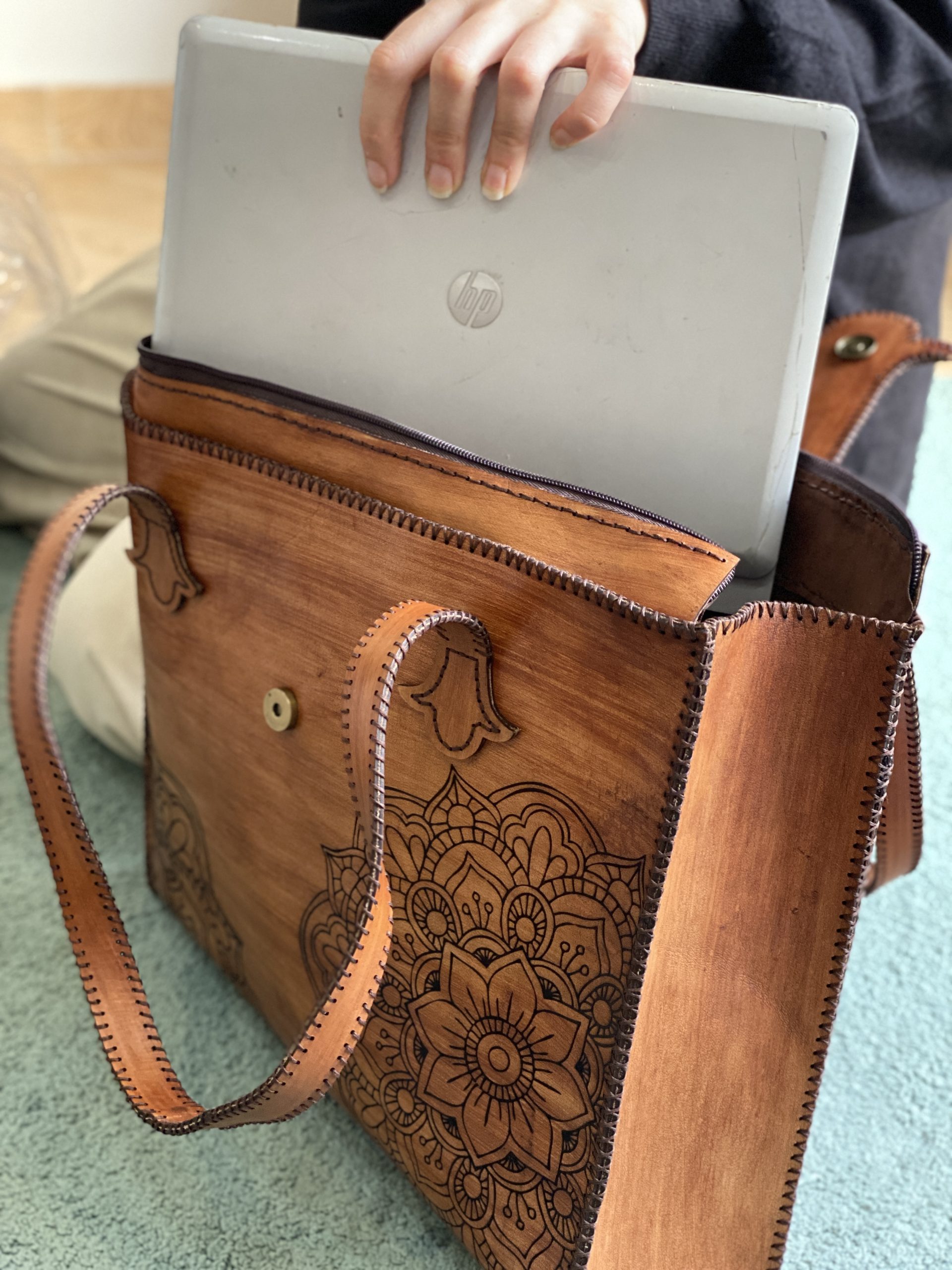 شنطة كنوز الجلد - الصورة 12