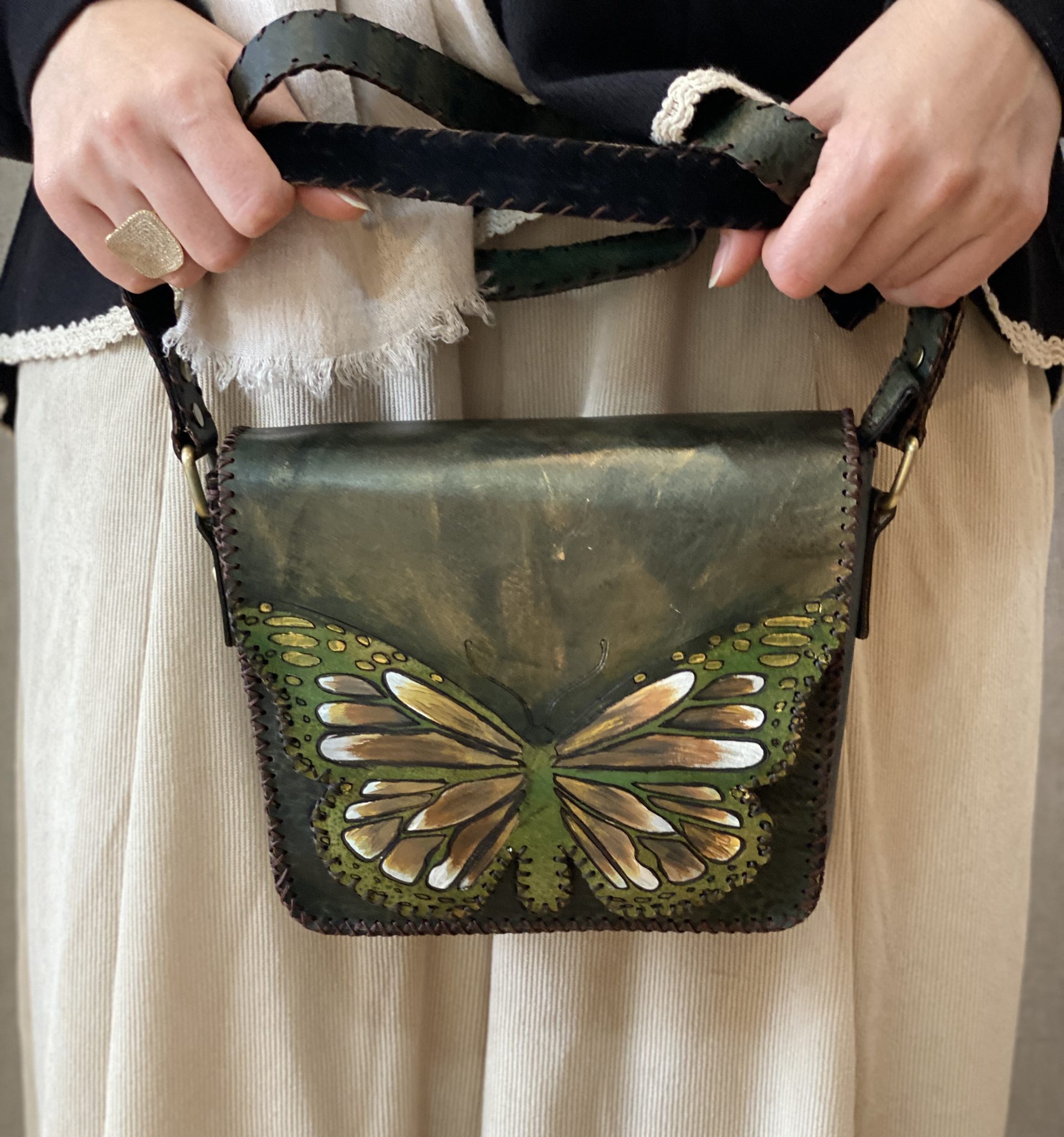 شنطة الفراشة