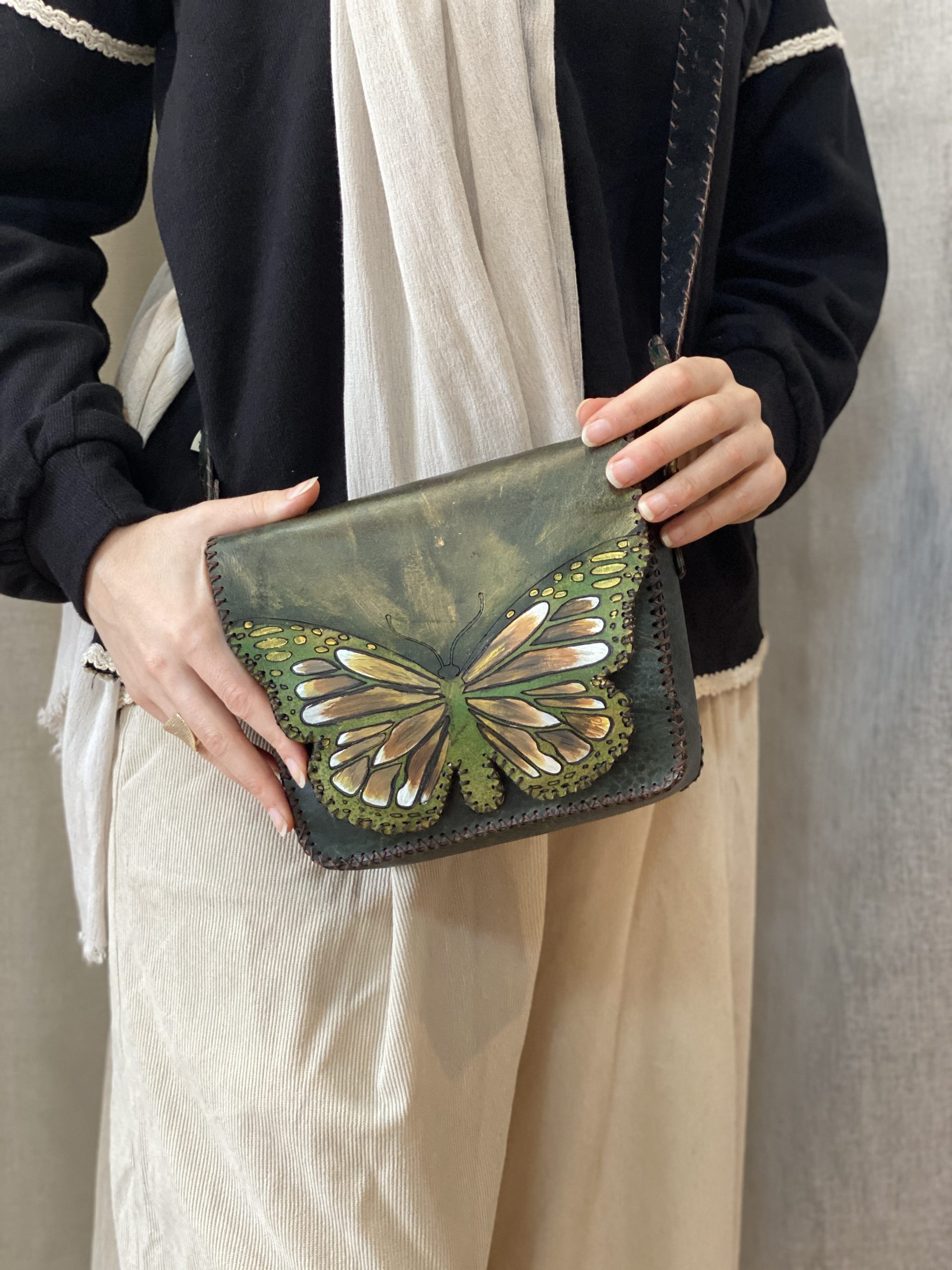 شنطة الفراشة - الصورة 3