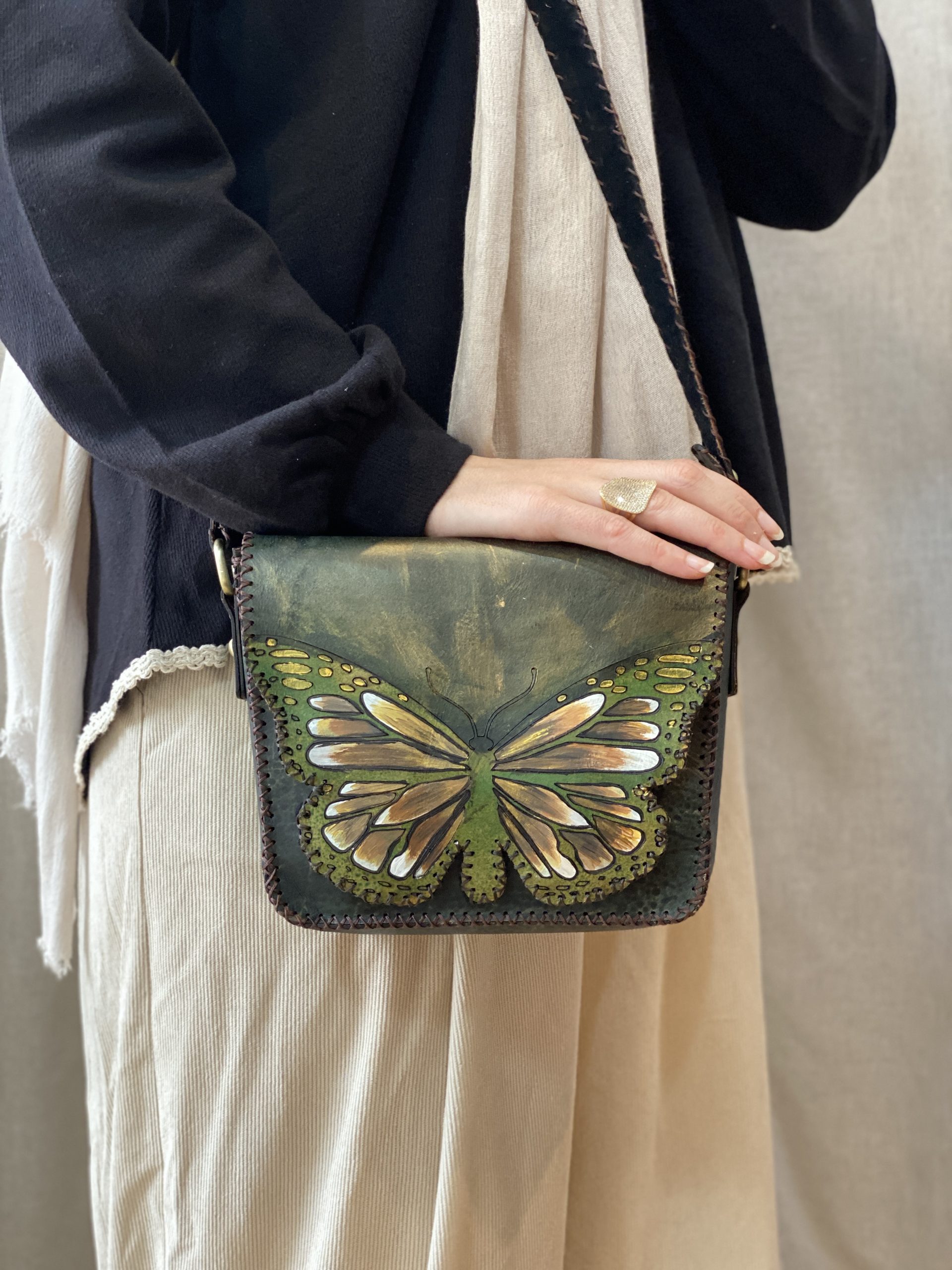 شنطة الفراشة - الصورة 4