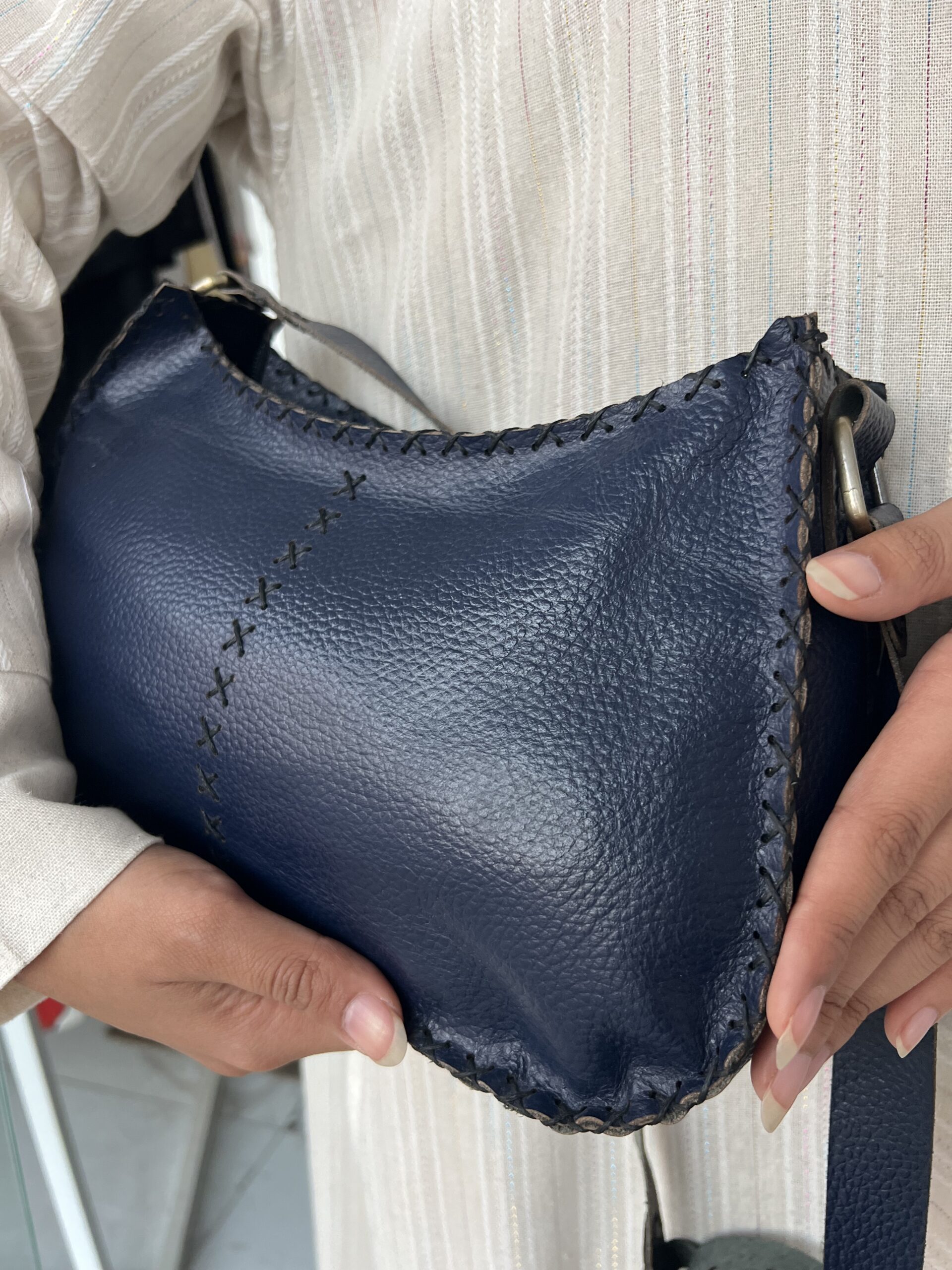 Valiska Leather Bag - Image 3